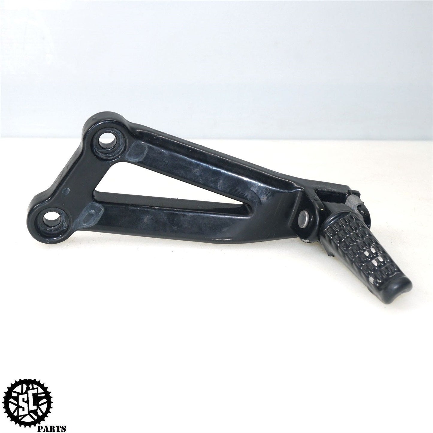2000-2005 KAWASAKI NINJA ZX12R REAR PASSENGER FOOT PEG BRACKET LEFT RIGHT K29