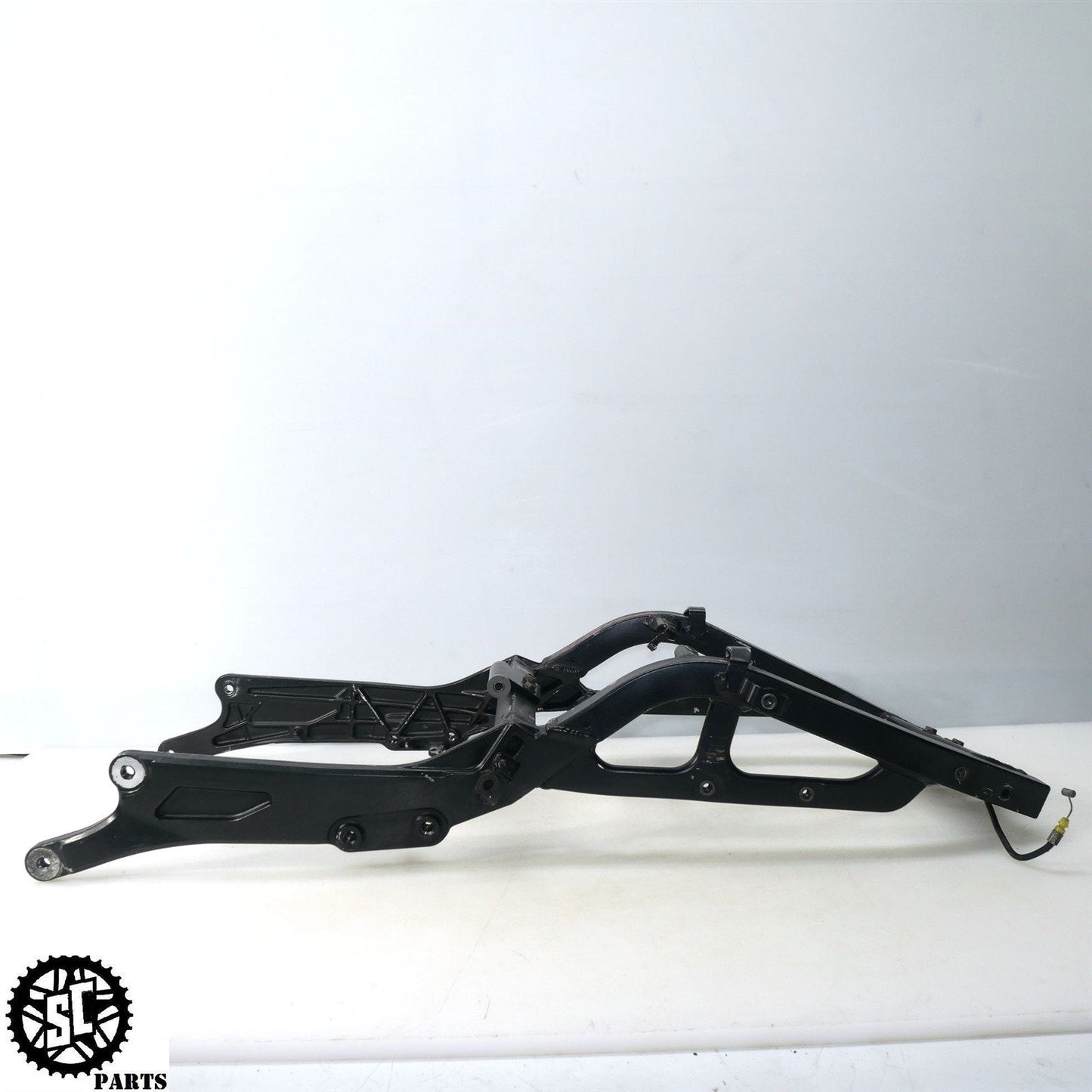 2000-2001 KAWASAKI NINJA ZX12R REAR SUBFRAME TAIL SB 32160-1778-8F K29