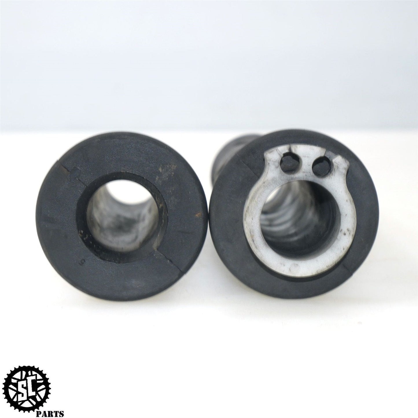 2000-2005 KAWASAKI NINJA ZX12R HANDLEBAR GRIP THROTTLE TUBE K60