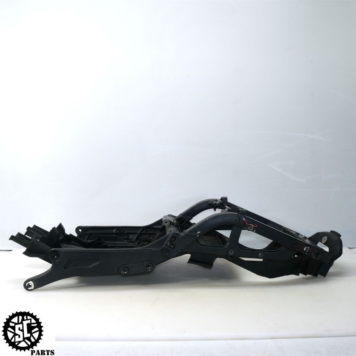 2002-2005 KAWASAKI NINJA ZX12R REAR SUBFRAME BATTERY TRAY K60