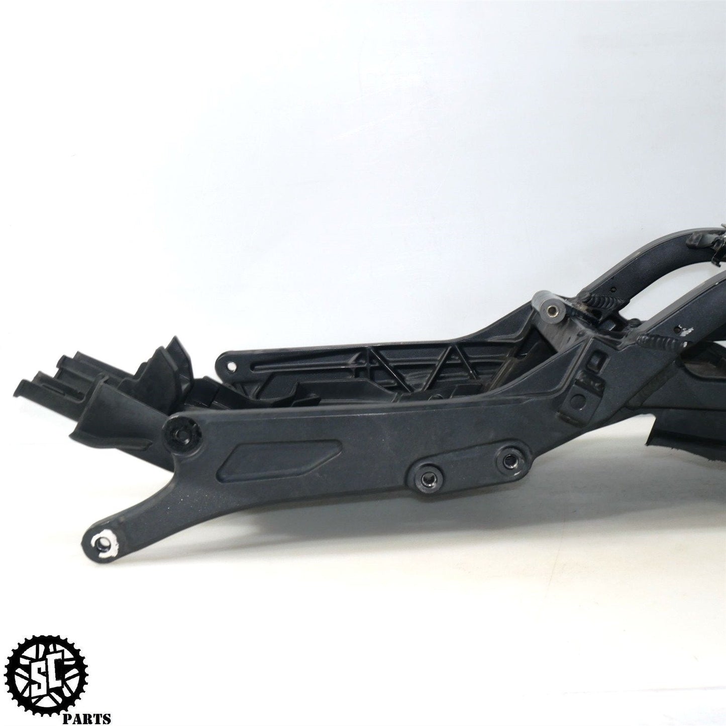 2002-2005 KAWASAKI NINJA ZX12R REAR SUBFRAME BATTERY TRAY K60