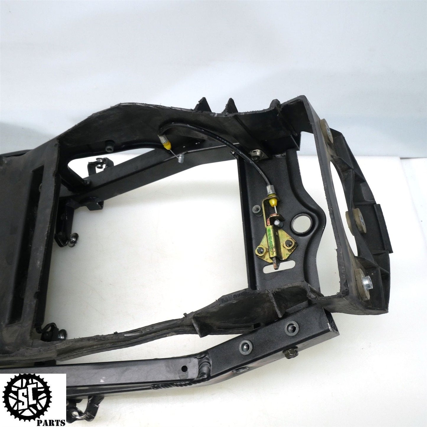 2002-2005 KAWASAKI NINJA ZX12R REAR SUBFRAME BATTERY TRAY K60