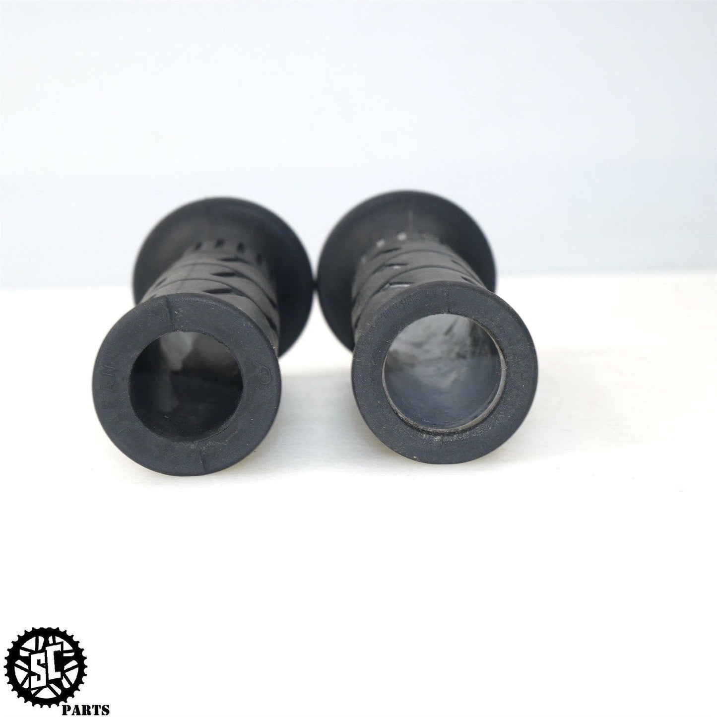 12-22 KAWASAKI NINJA ZX14R GRIP THROTTLE TUBE K68