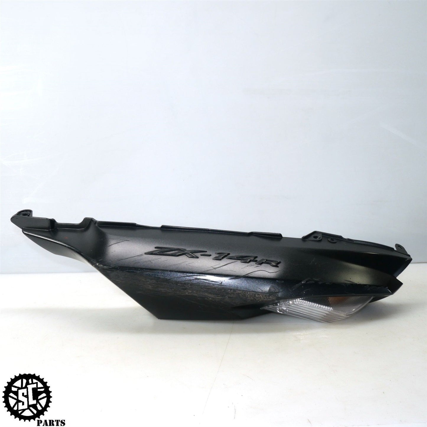 2016 KAWASAKI NINJA ZX14R REAR LEFT TAIL FAIRING BLINKER K46
