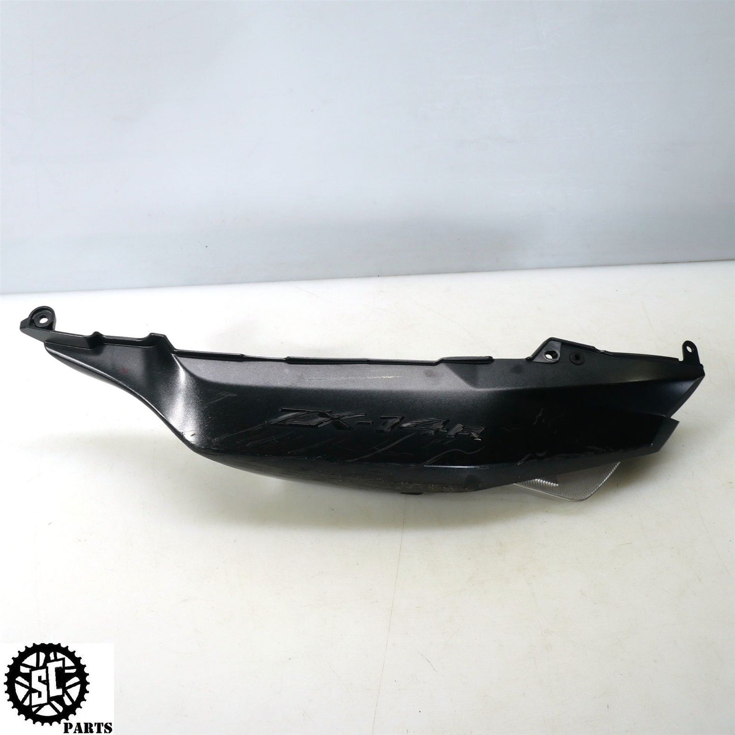 2016 KAWASAKI NINJA ZX14R REAR LEFT TAIL FAIRING BLINKER K46