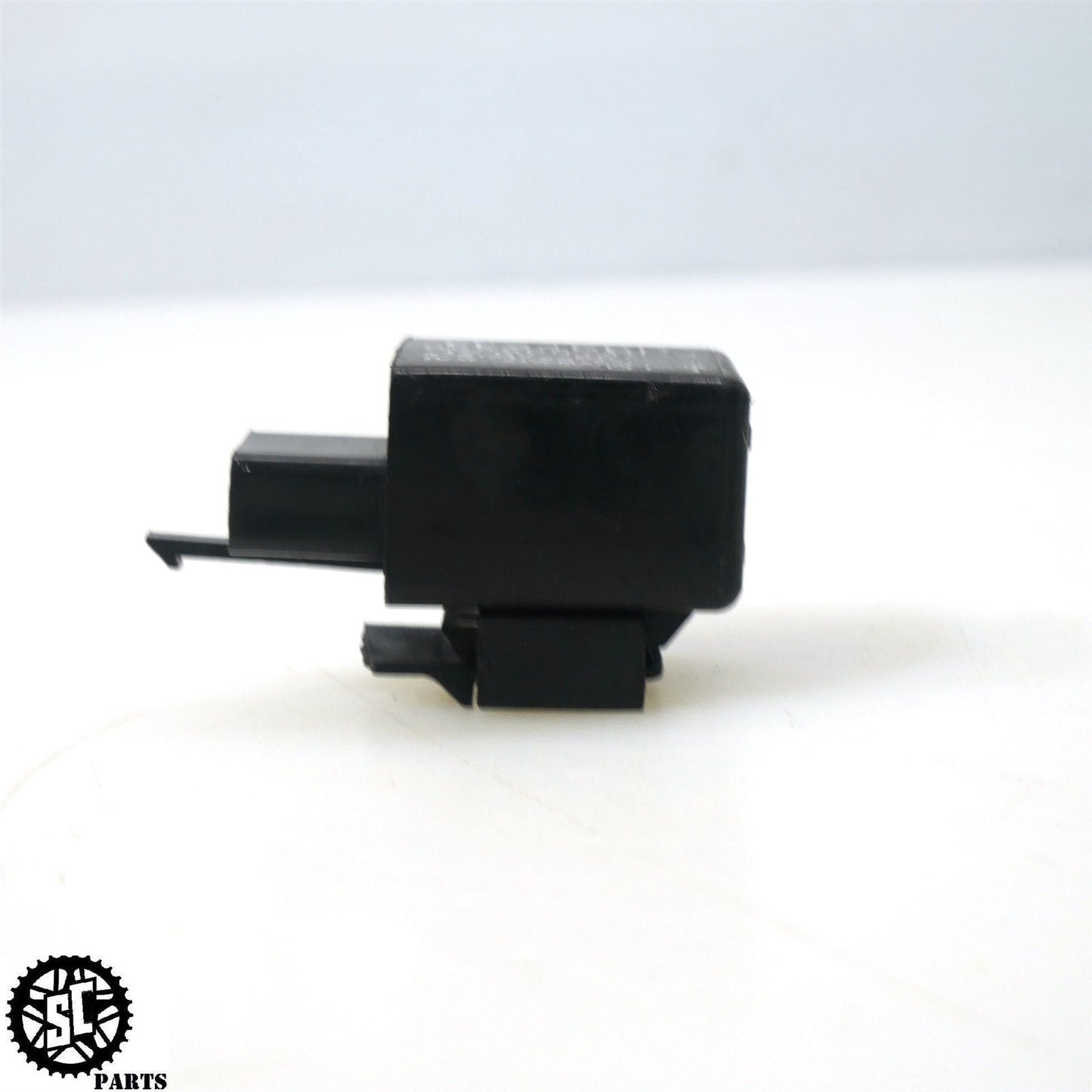 06 07 KAWASAKI NINJA ZX10R TURN SIGNAL FLASHER BLINKER RELAY K44