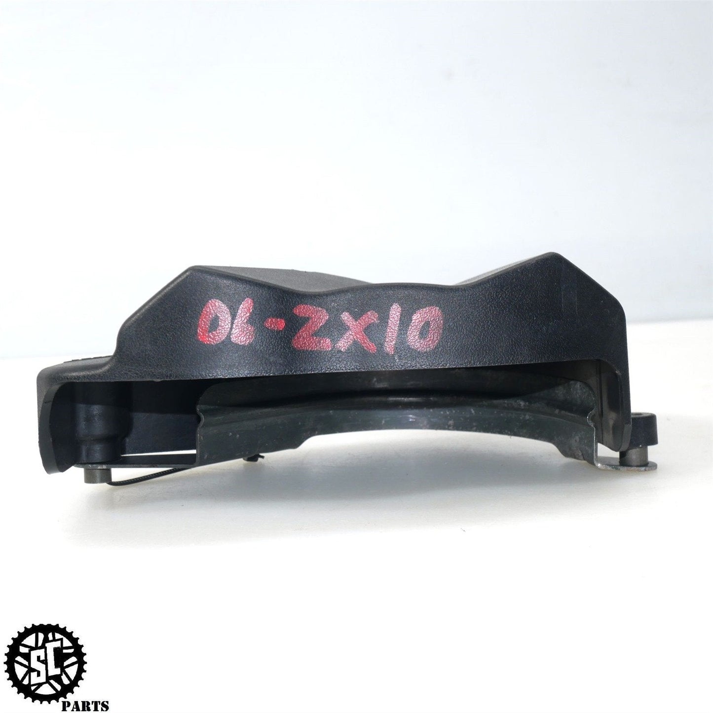 06 07 KAWASAKI NINJA ZX10R SPROCKET COVER K44