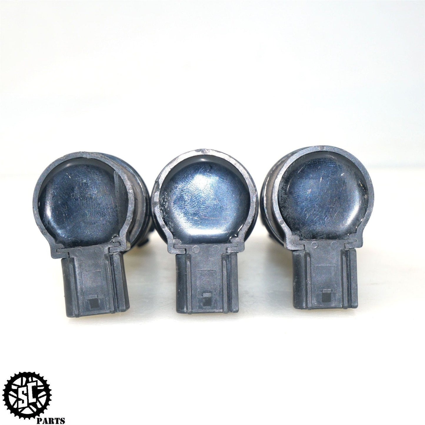 2015 TRIUMPH STREET TRIPLE 675 IGNITION COIL SPARK PLUG CAP T18