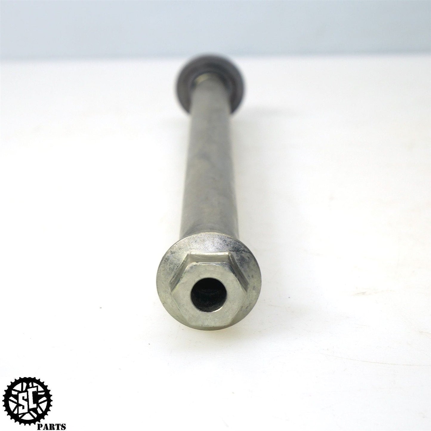 22-23 TRIUMPH TIGER 1200 SWINGARM PIVOT BOLT T25