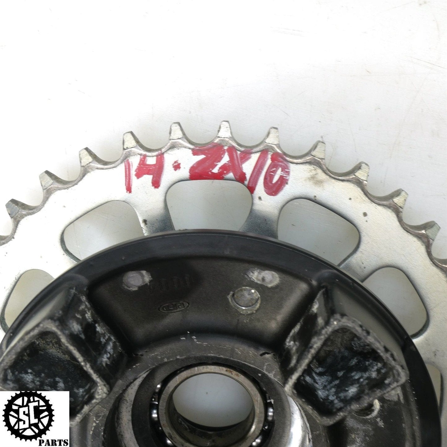 11-15 KAWASAKI NINJA ZX10R REAR HUB SPROCKET CARRIER 39T K03