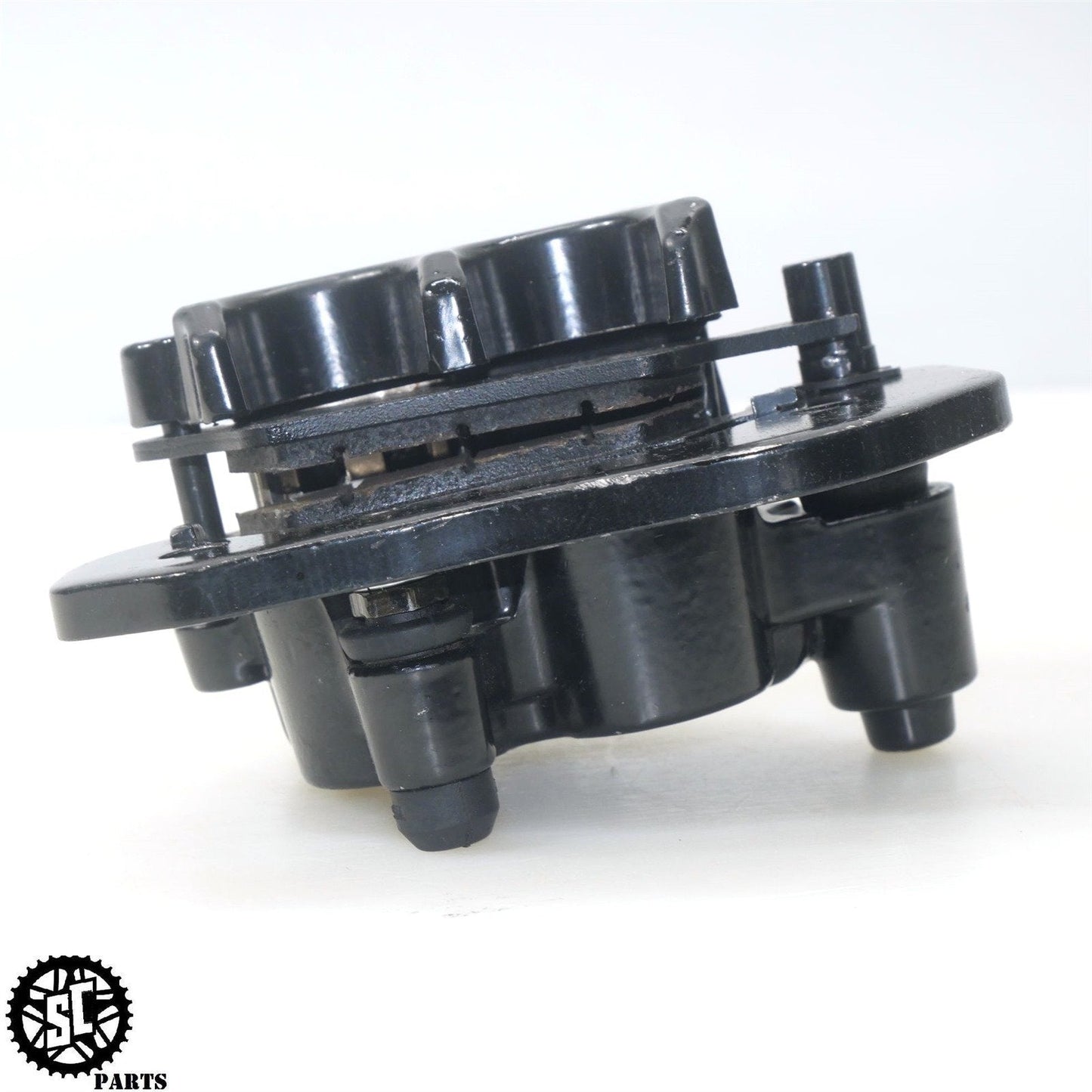 2021 CAN-AM OUTLANDER 570 DPS RIGHT REAR BRAKE CALIPER BRACKET