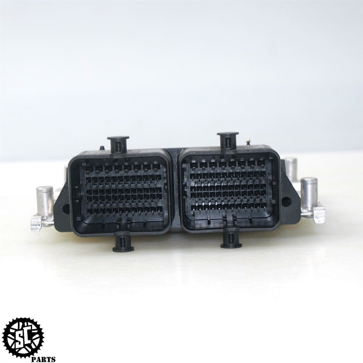 17-23 2023 INDIAN ROADMASTER ECU COMPUTER ECM MODULE HD27