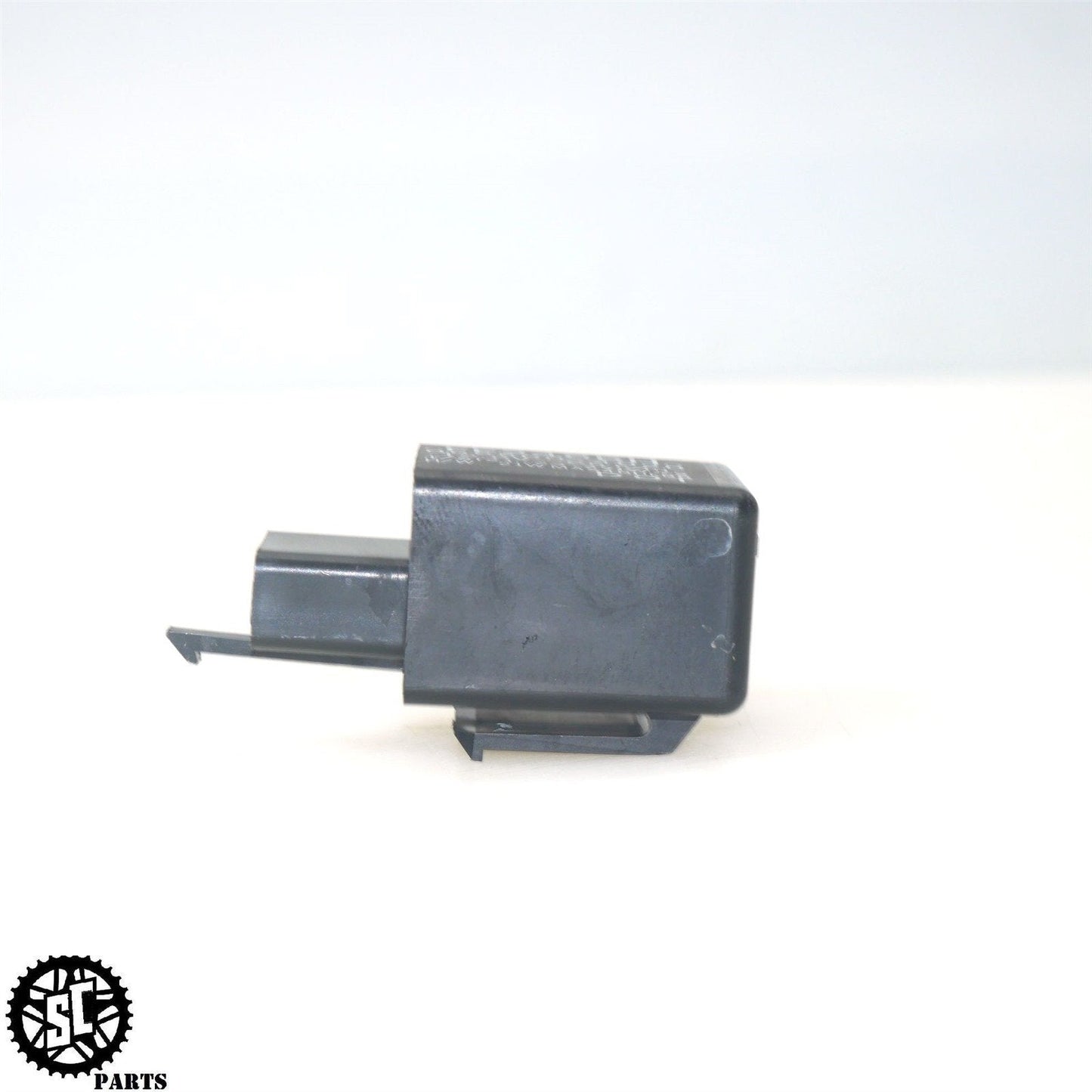 2015 KAWASAKI NINJA ZX14R TURN SIGNAL FLASHER RELAY K32