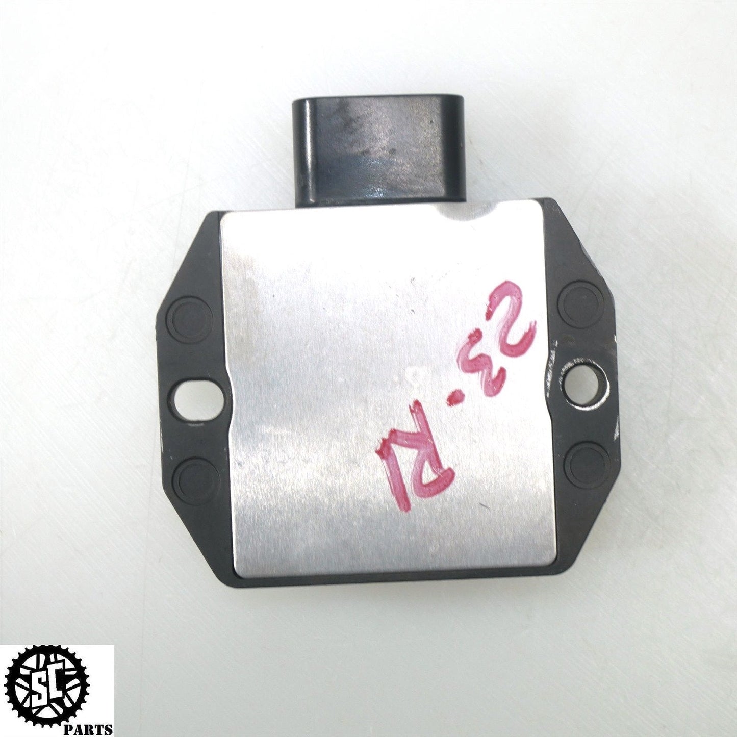 2020-2022 YAMAHA YZF R1 RECTIFIER Y30