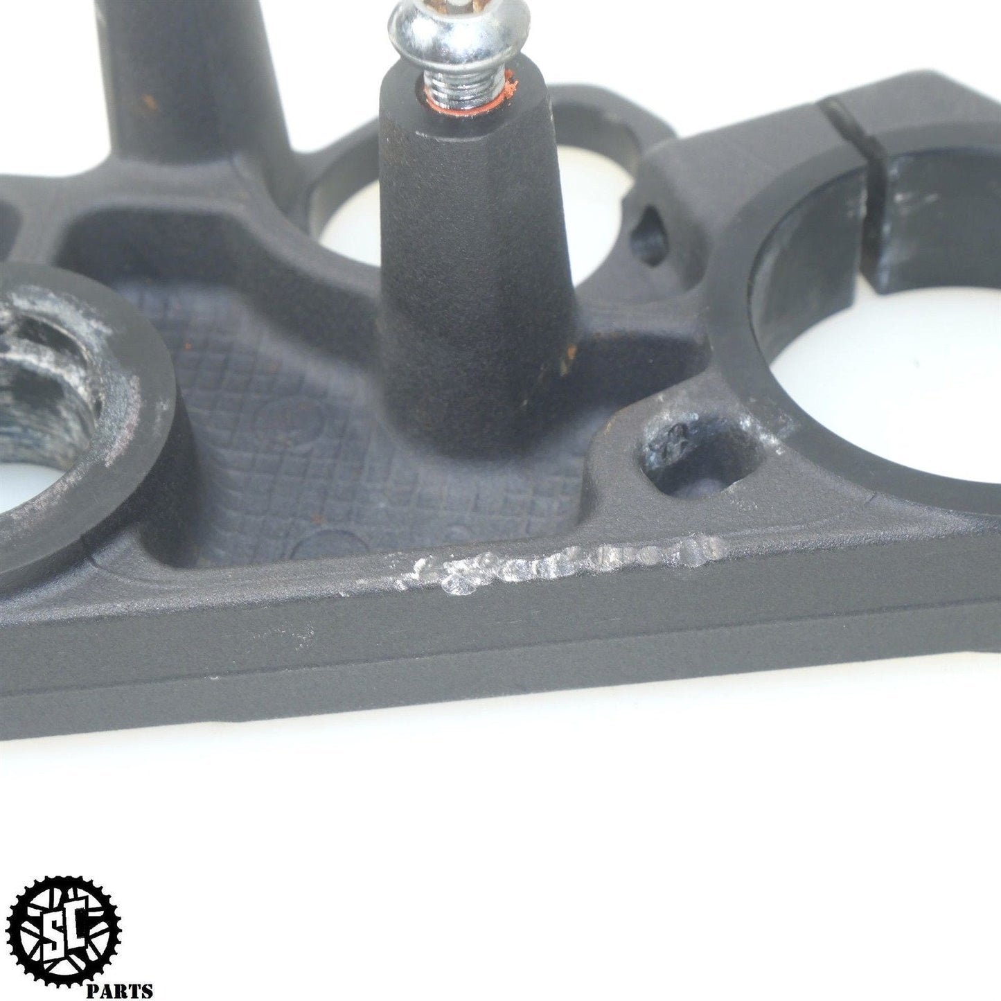 2013 SUZUKI GSXR 750 UPPER TRIPLE TREE CLAMP S60