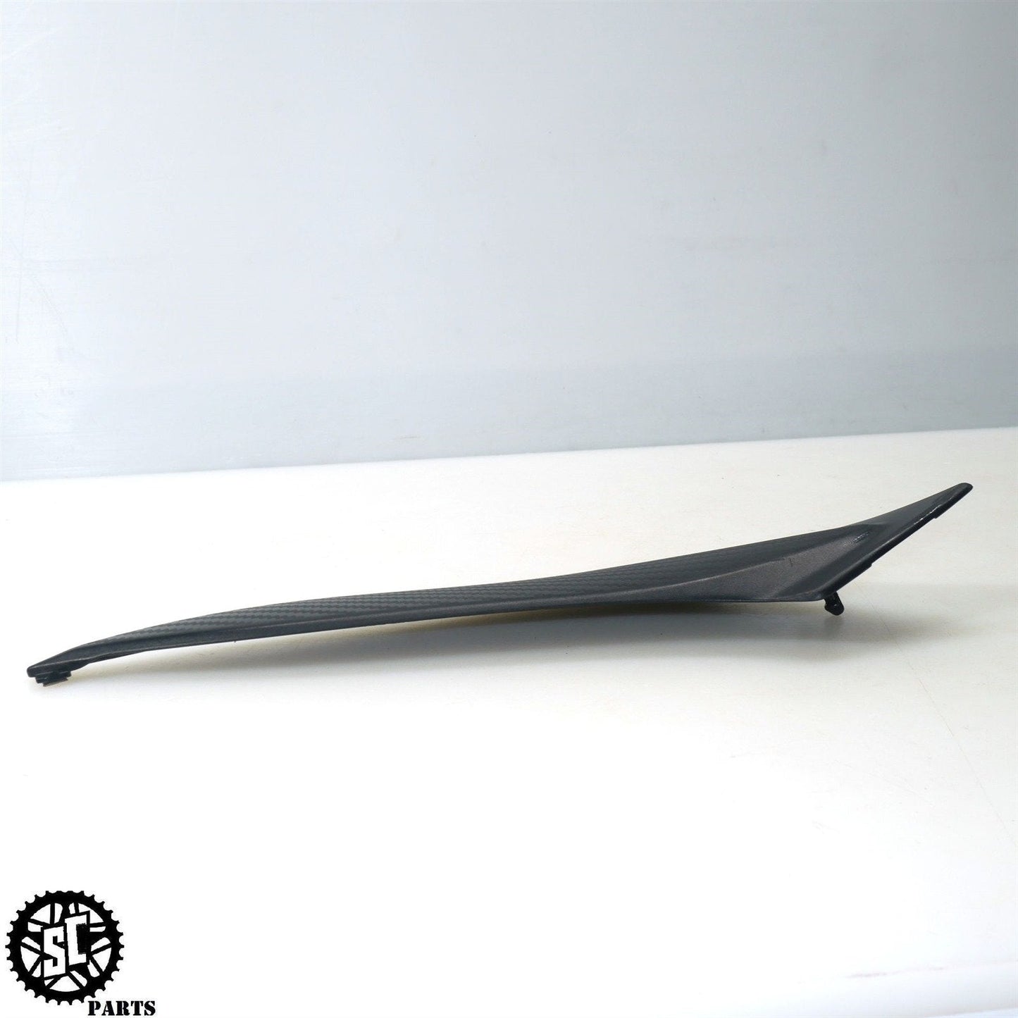 2013 SUZUKI GSXR 750 RIGHT GAS TANK SEAT FAIRING S60