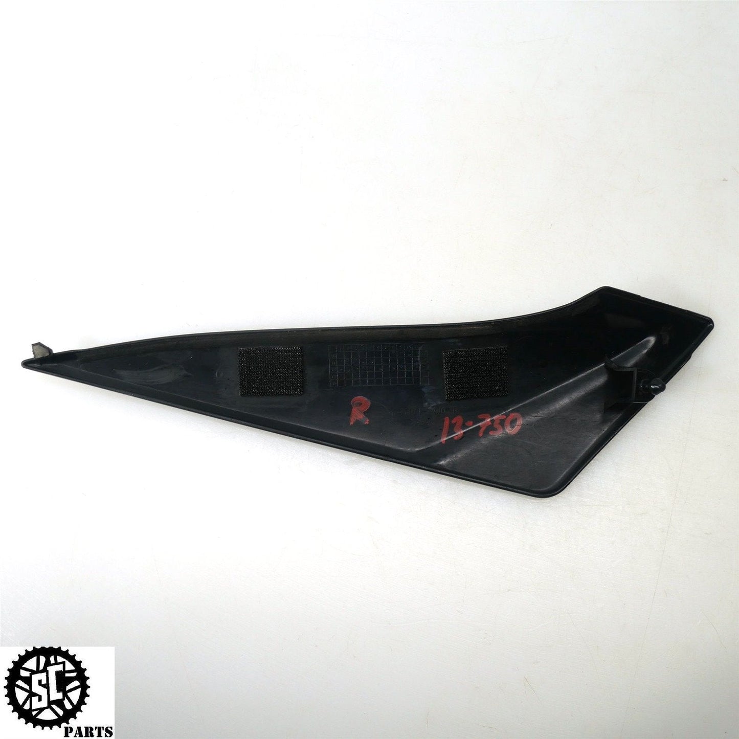 2013 SUZUKI GSXR 750 RIGHT GAS TANK SEAT FAIRING S60