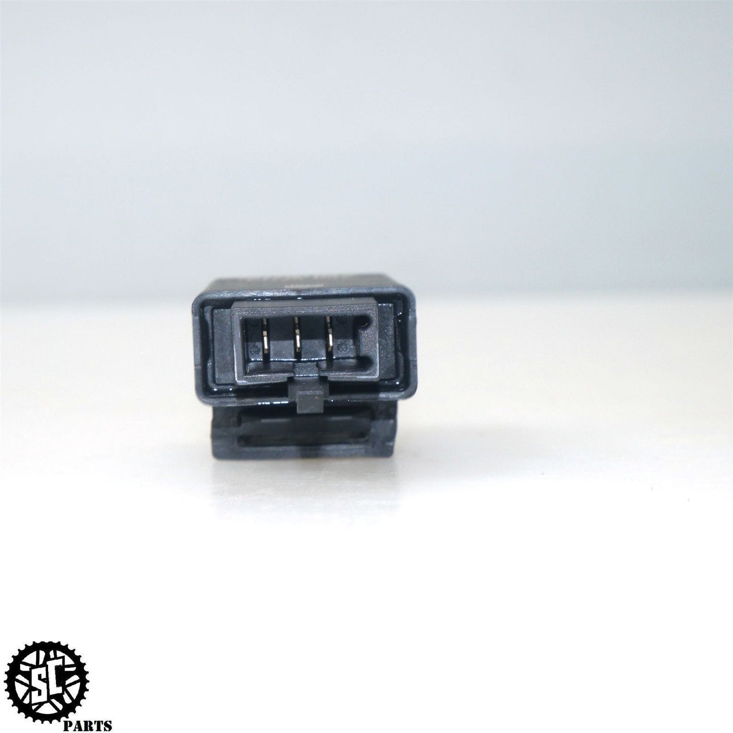 21-23 KAWASAKI NINJA ZX10R TURN SIGNAL FLASHER RELAY K04