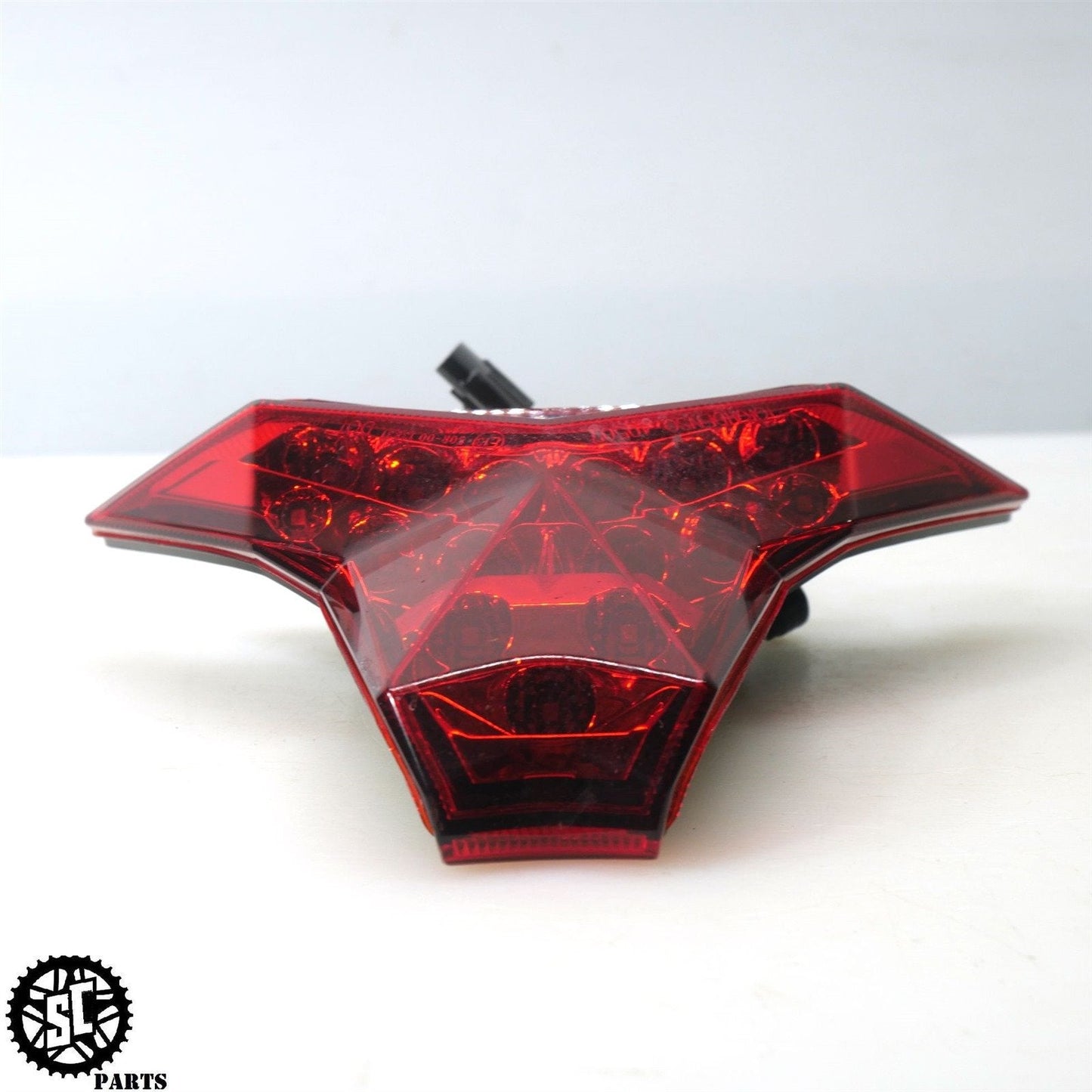 21-23 KAWASAKI NINJA ZX10R TAIL LIGHT K04