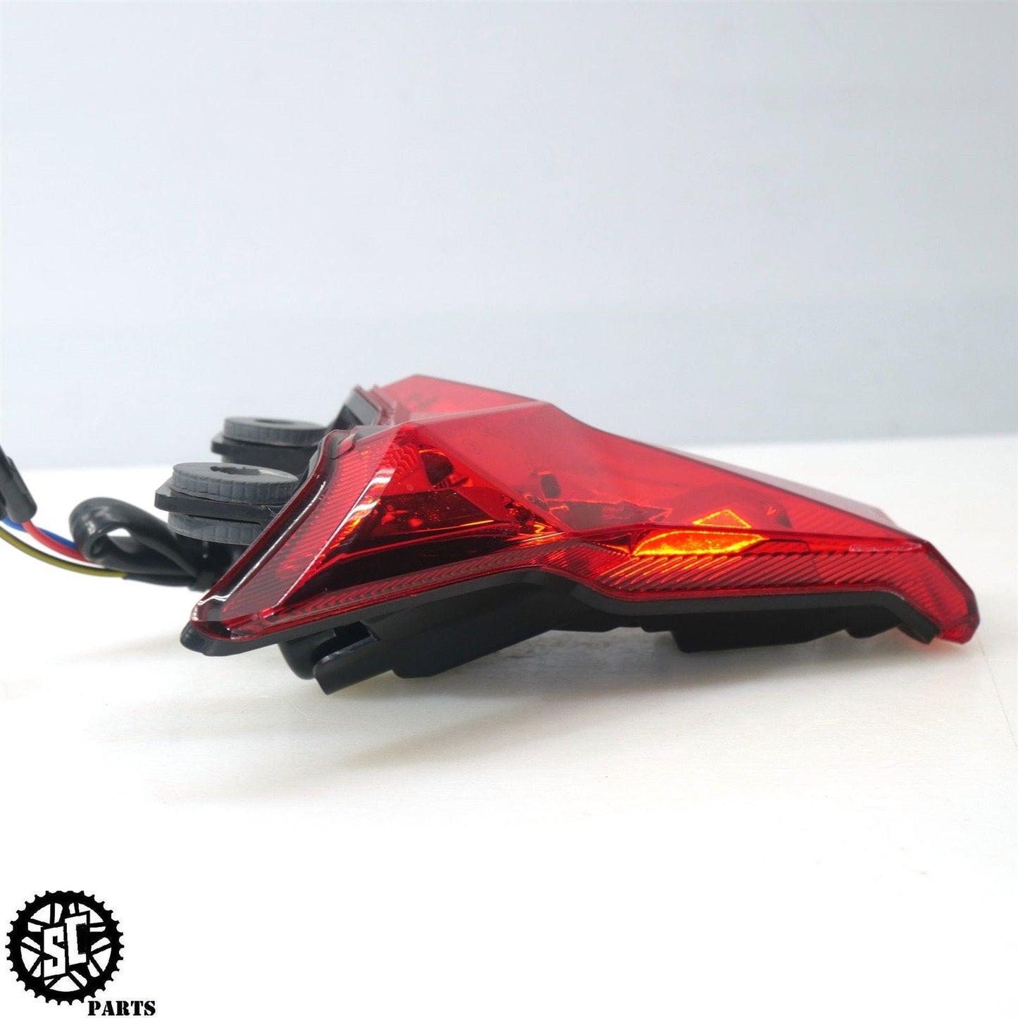 21-23 KAWASAKI NINJA ZX10R TAIL LIGHT K04