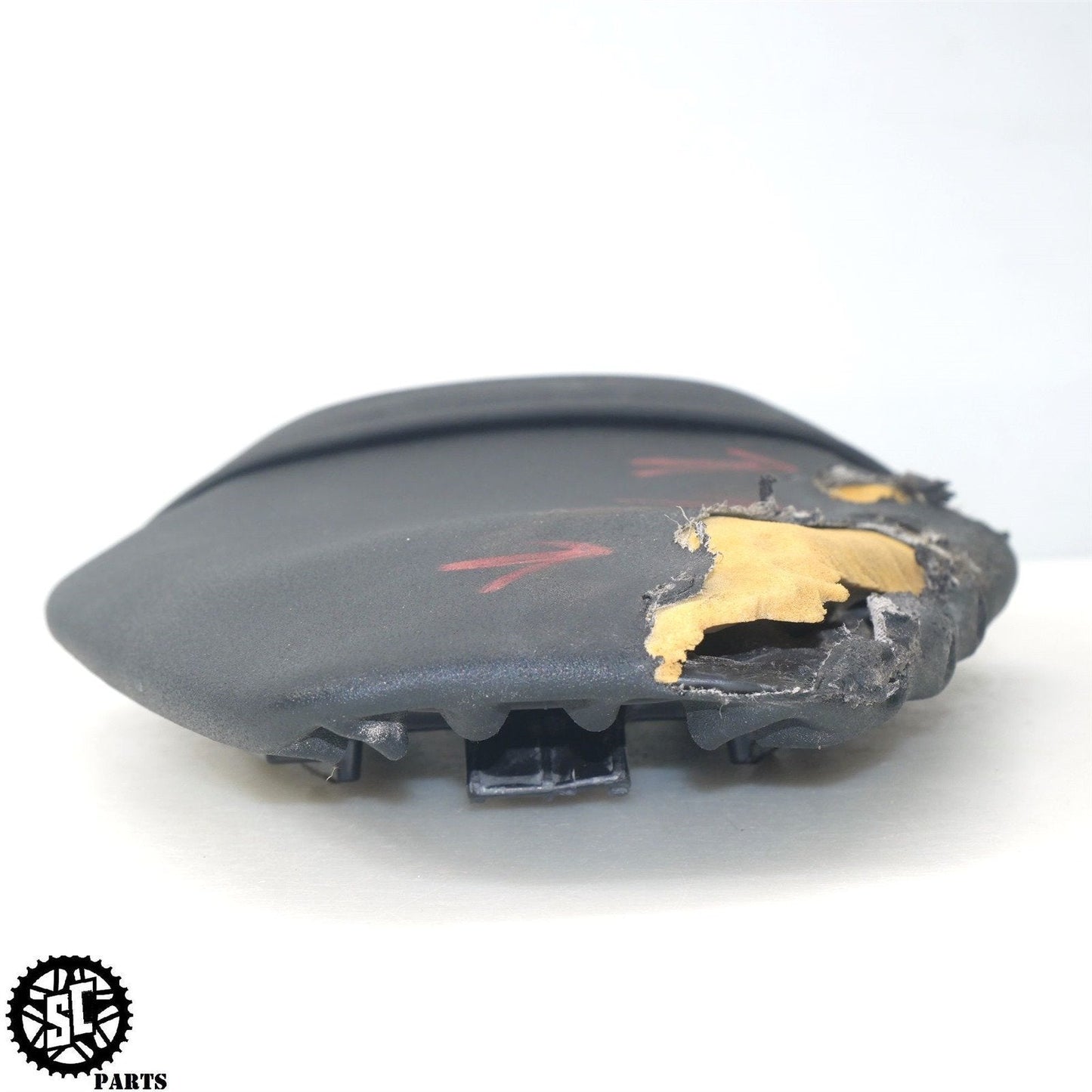 21-23 KAWASAKI NINJA ZX10R REAR PASSENGER SEAT K04