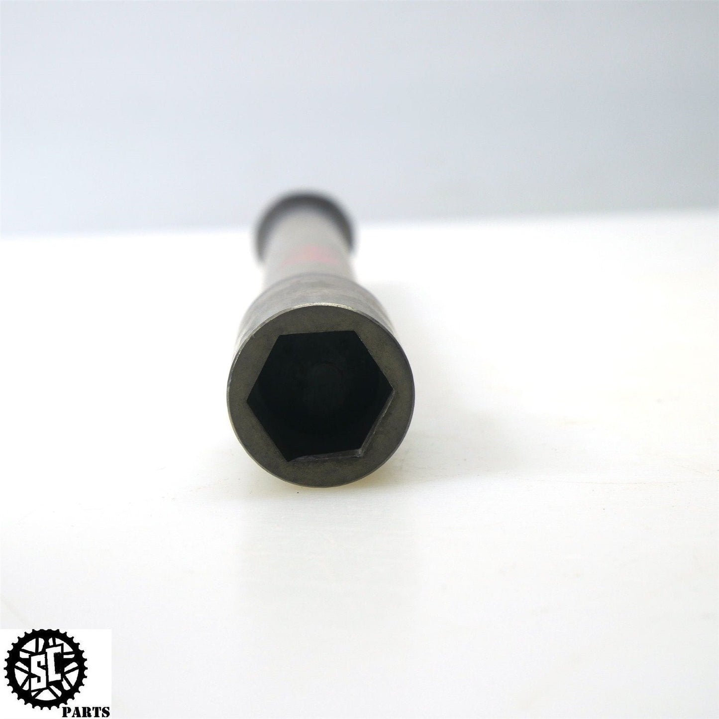 2011 YAMAHA YZF R1 FRONT WHEEL AXLE BOLT Y35