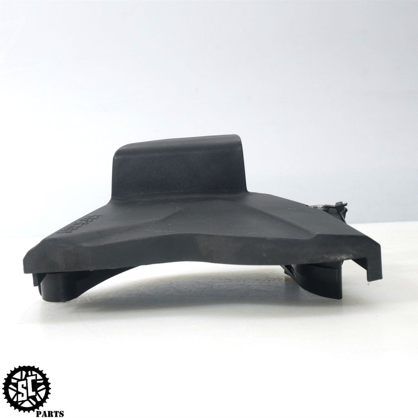2011 YAMAHA YZF R1 FRONT SPROCKET COVER Y35