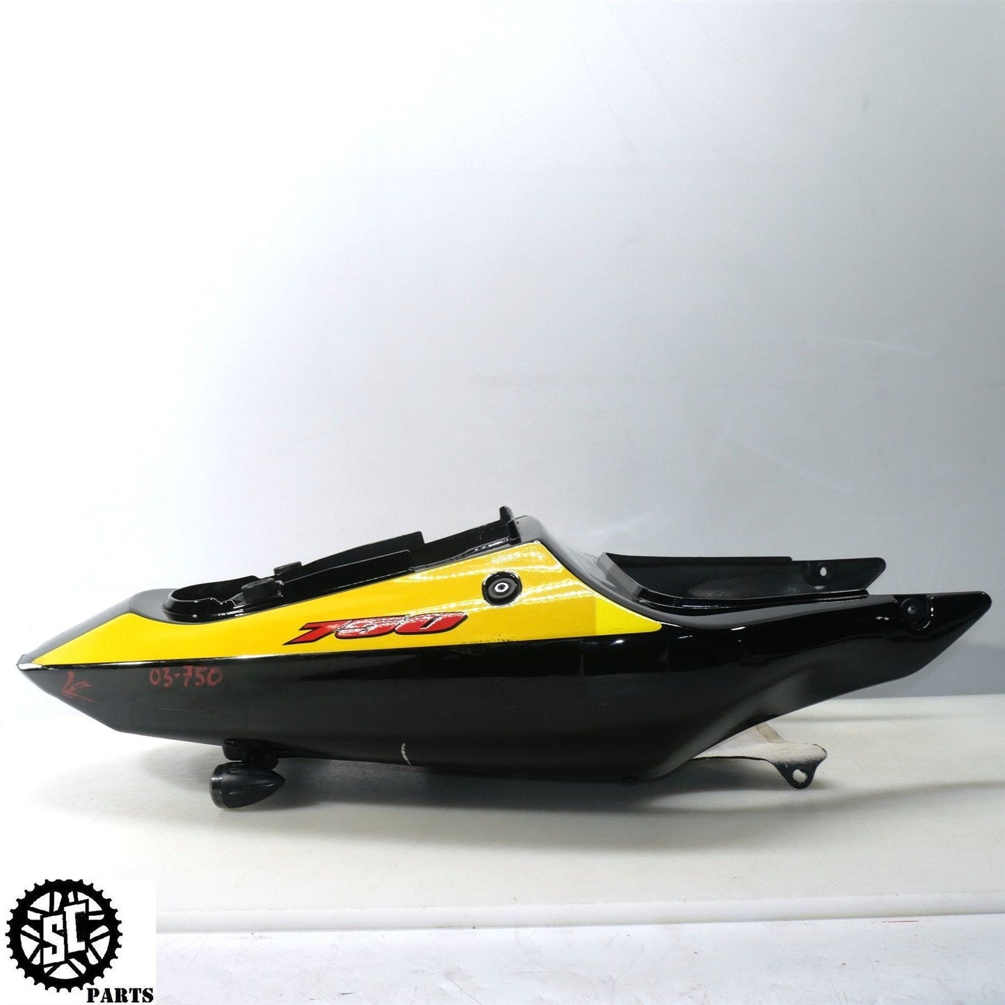 2003 SUZUKI GSXR 750 TAIL FAIRING HOT BODIES UNDERTAIL S09