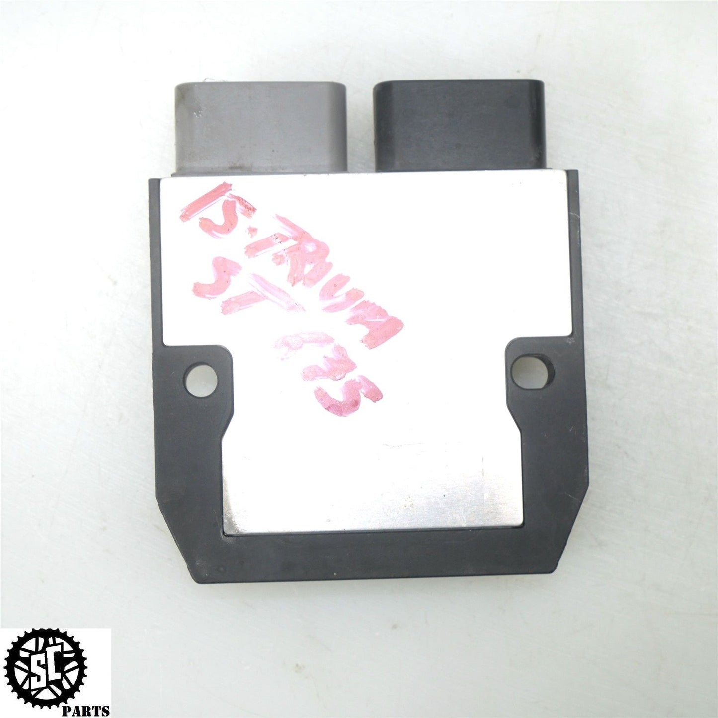 2015 TRIUMPH STREET TRIPLE 675 RECTIFIER T22