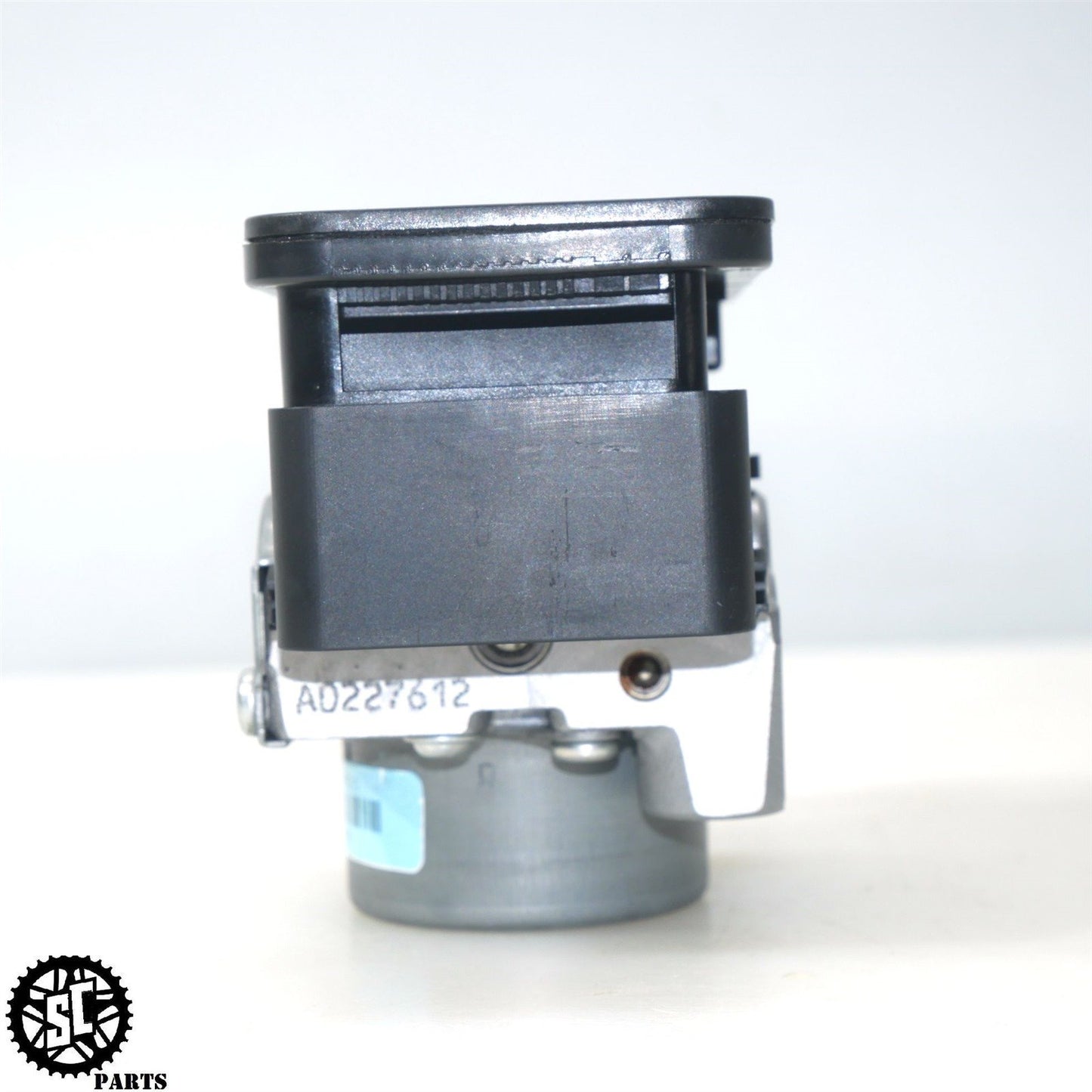 2015 TRIUMPH STREET TRIPLE 675 ABS MODULE BRAKE PUMP T22