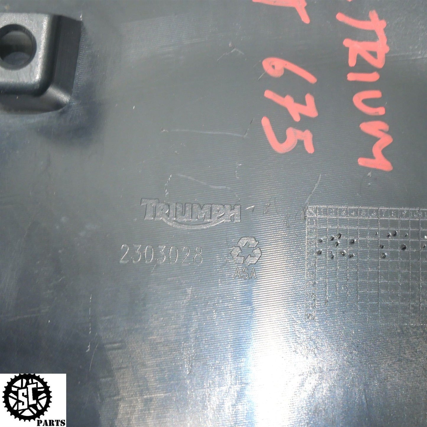 2015 TRIUMPH STREET TRIPLE 675 REAR UNDERTAIL LIGHT TAIL FAIRING T22