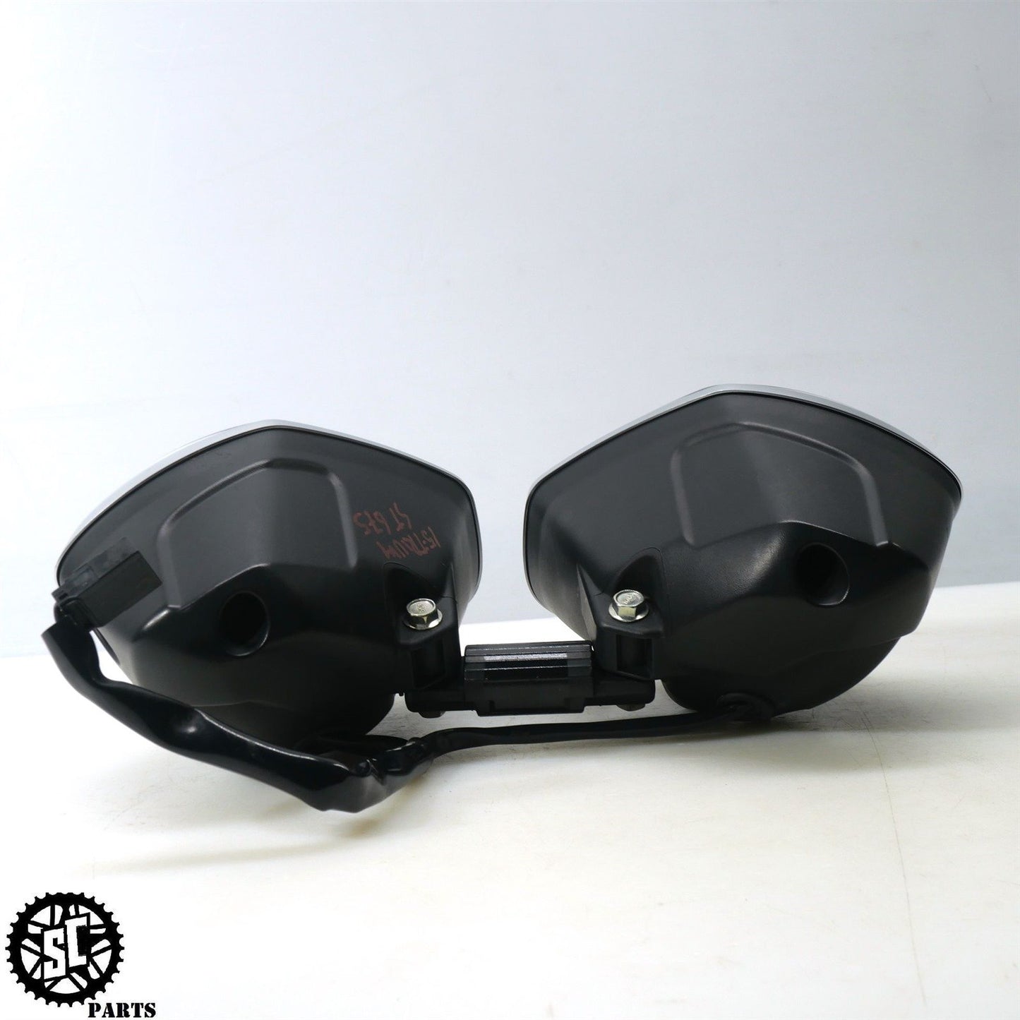 2015 TRIUMPH STREET TRIPLE 675 HEADLIGHT OEM T22
