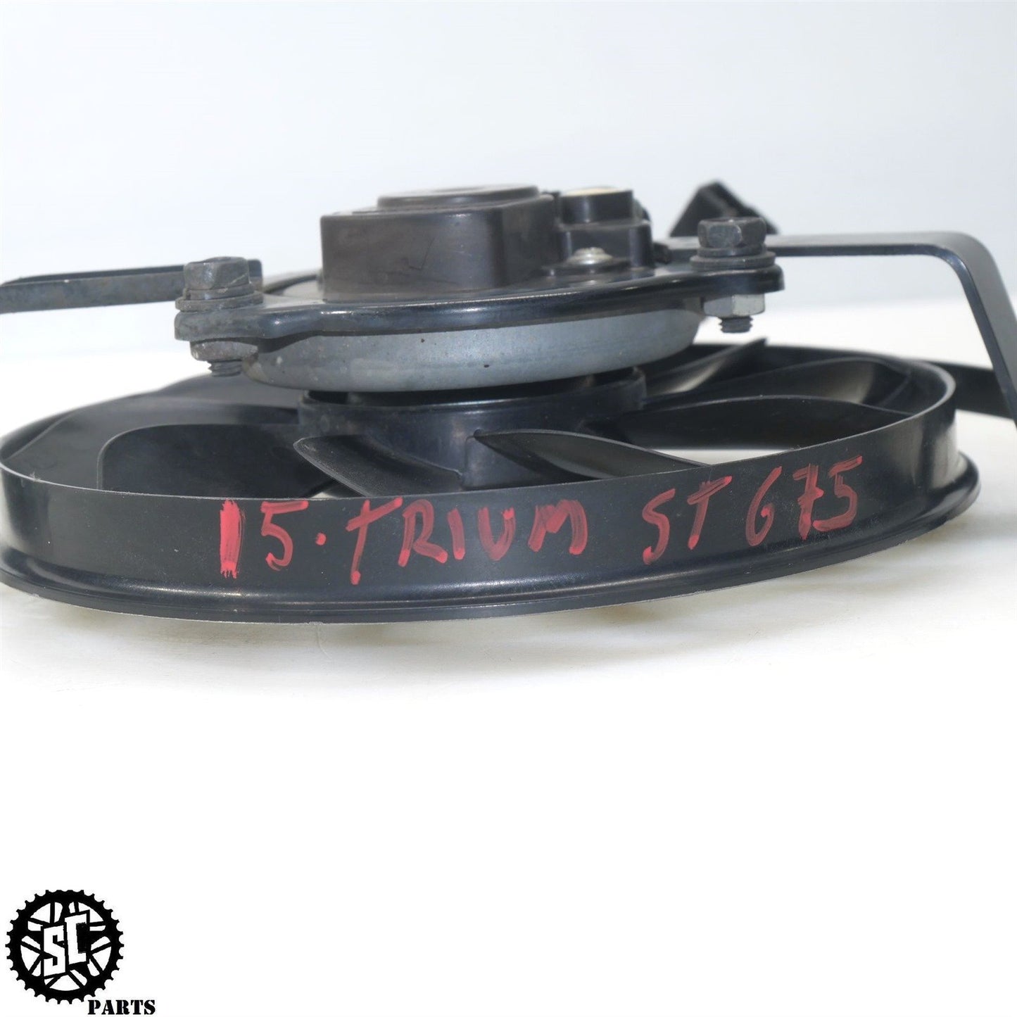 2015 TRIUMPH STREET TRIPLE 675 RADIATOR FAN T22