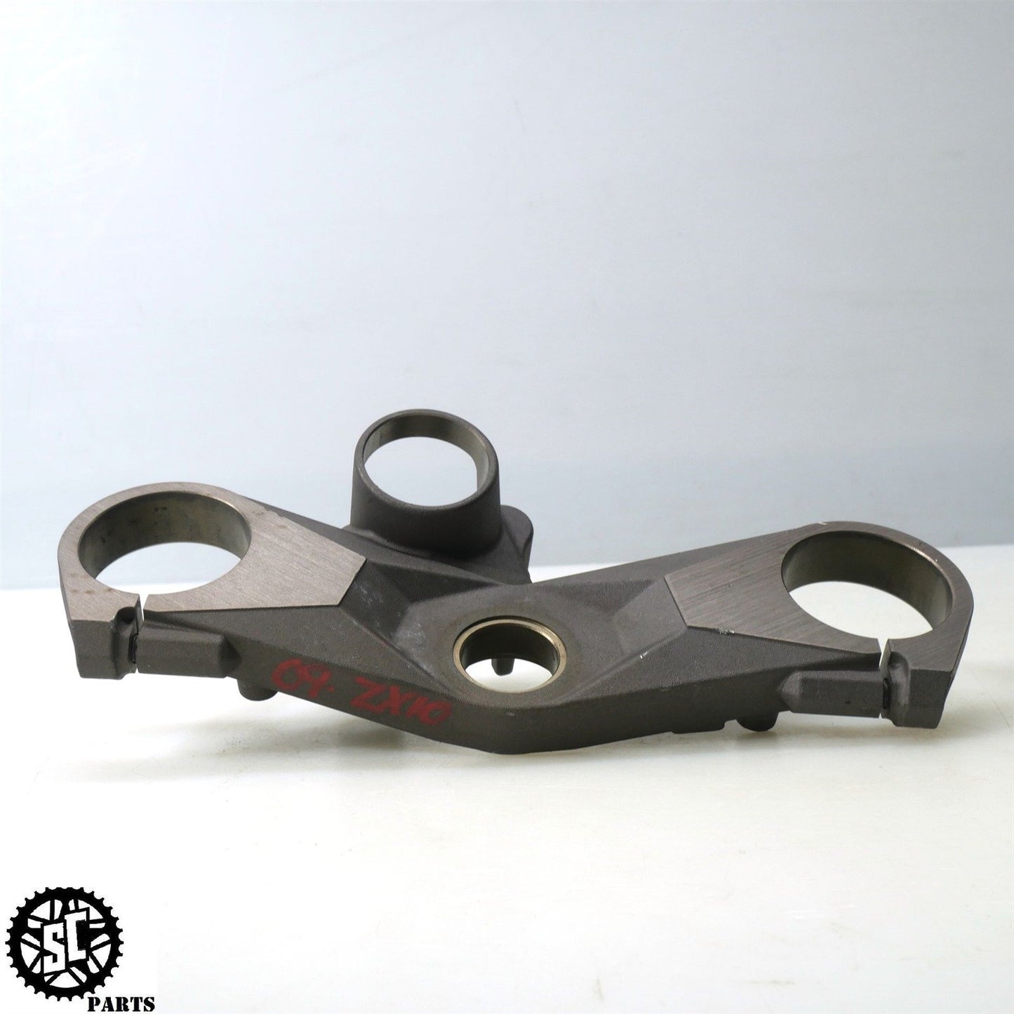 2007 KAWASAKI NINJA ZX10R UPPER TRIPLE TREE FORK CLAMP K50