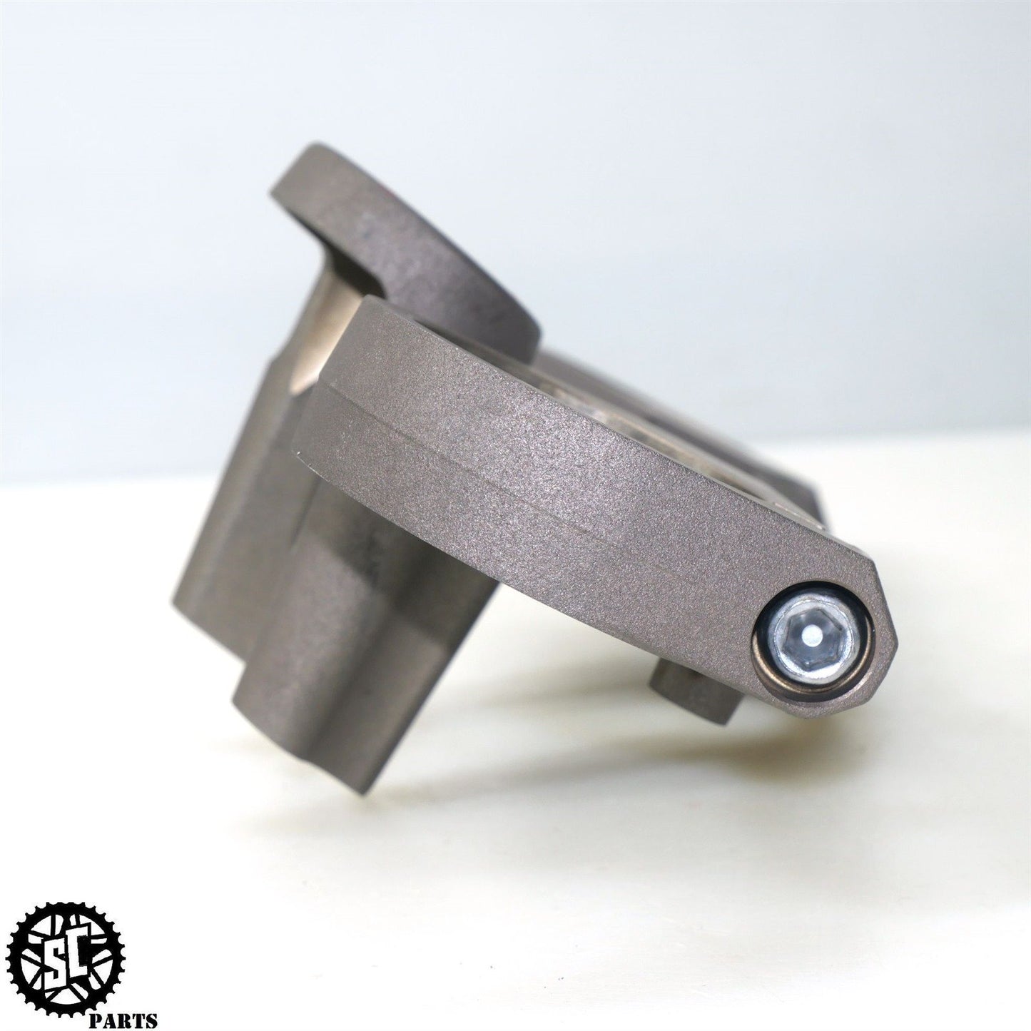 2007 KAWASAKI NINJA ZX10R UPPER TRIPLE TREE FORK CLAMP K50