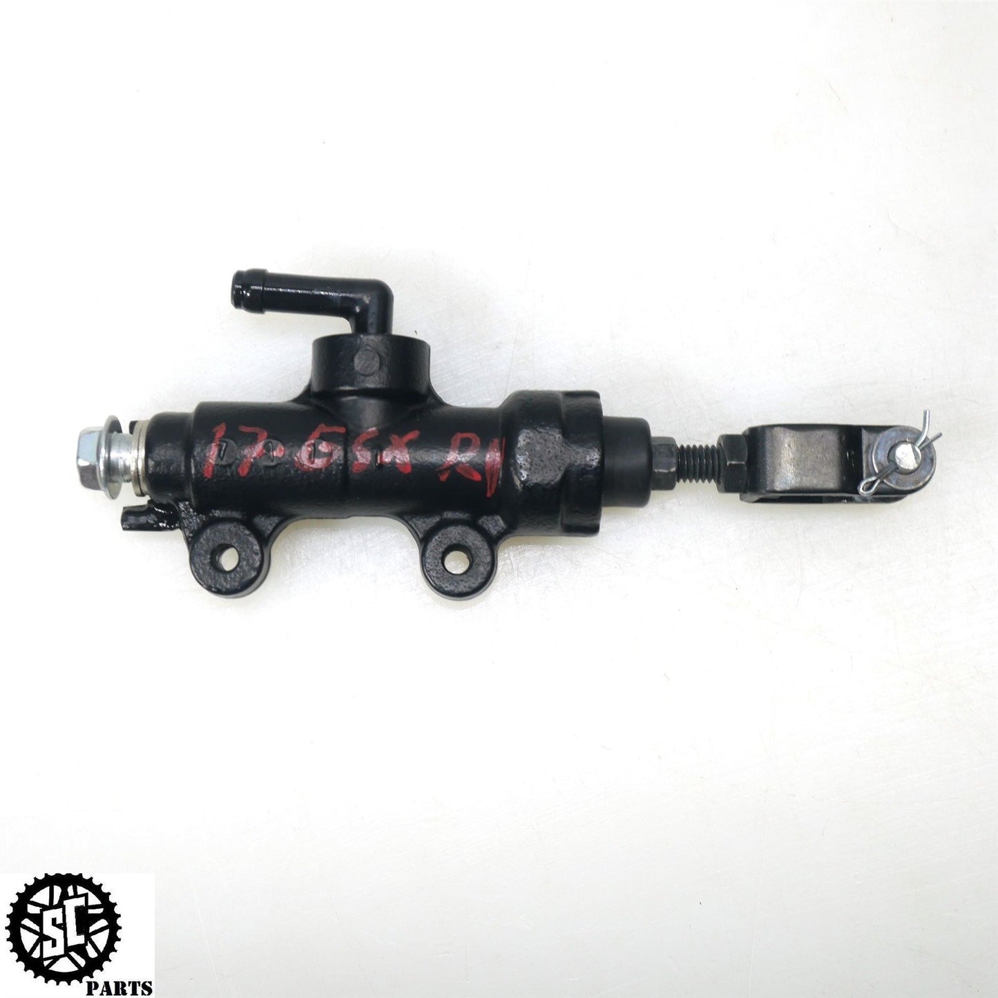 2017 SUZUKI GSXR 1000 REAR BRAKE MASTER CYLINDER S21