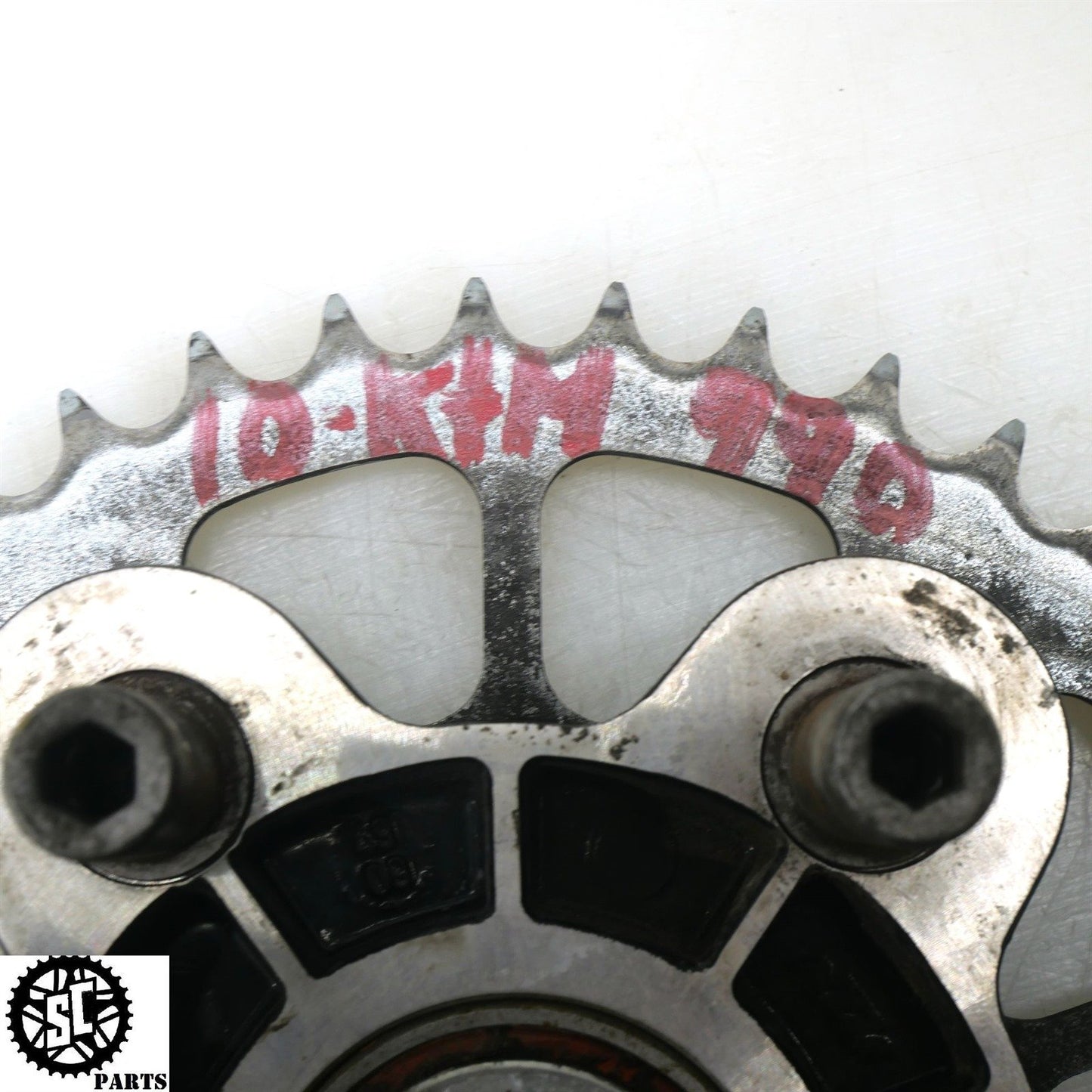2010 KTM 990 SMT SUPERMOTO REAR SPROCKET HUB 41T KT01