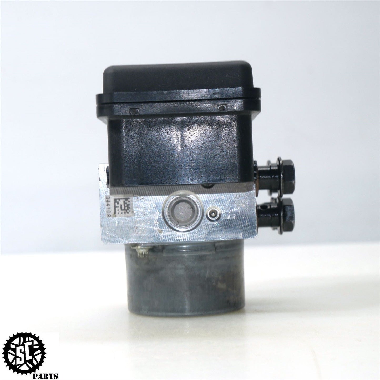 2017-2021 DUCATI MULTISTRADA 950 BRAKE PUMP ABS MODULE D13