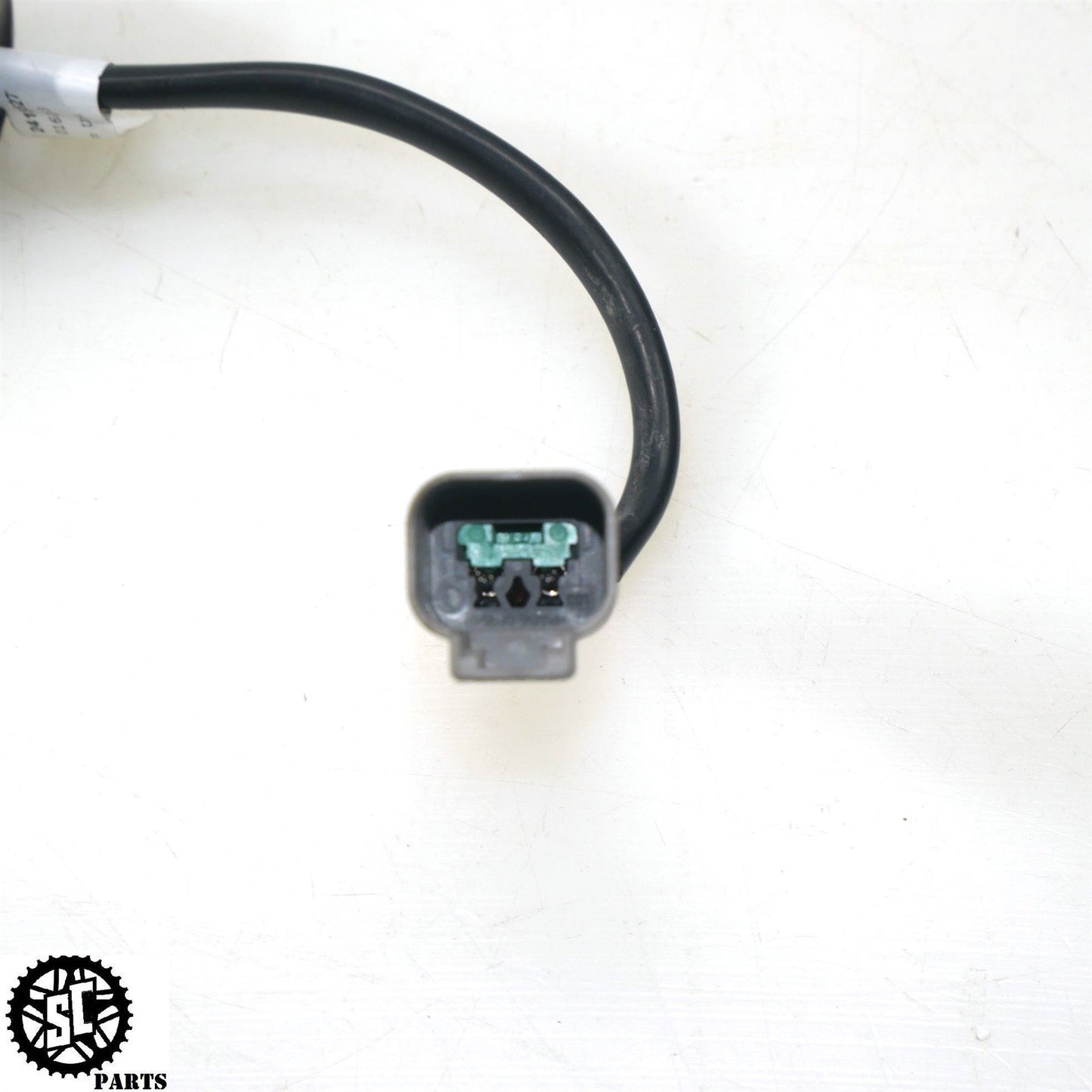 2022 INDIAN CHALLENGER REAR 12V POWER OUTLET CHARGE PORT SOCKET HD48