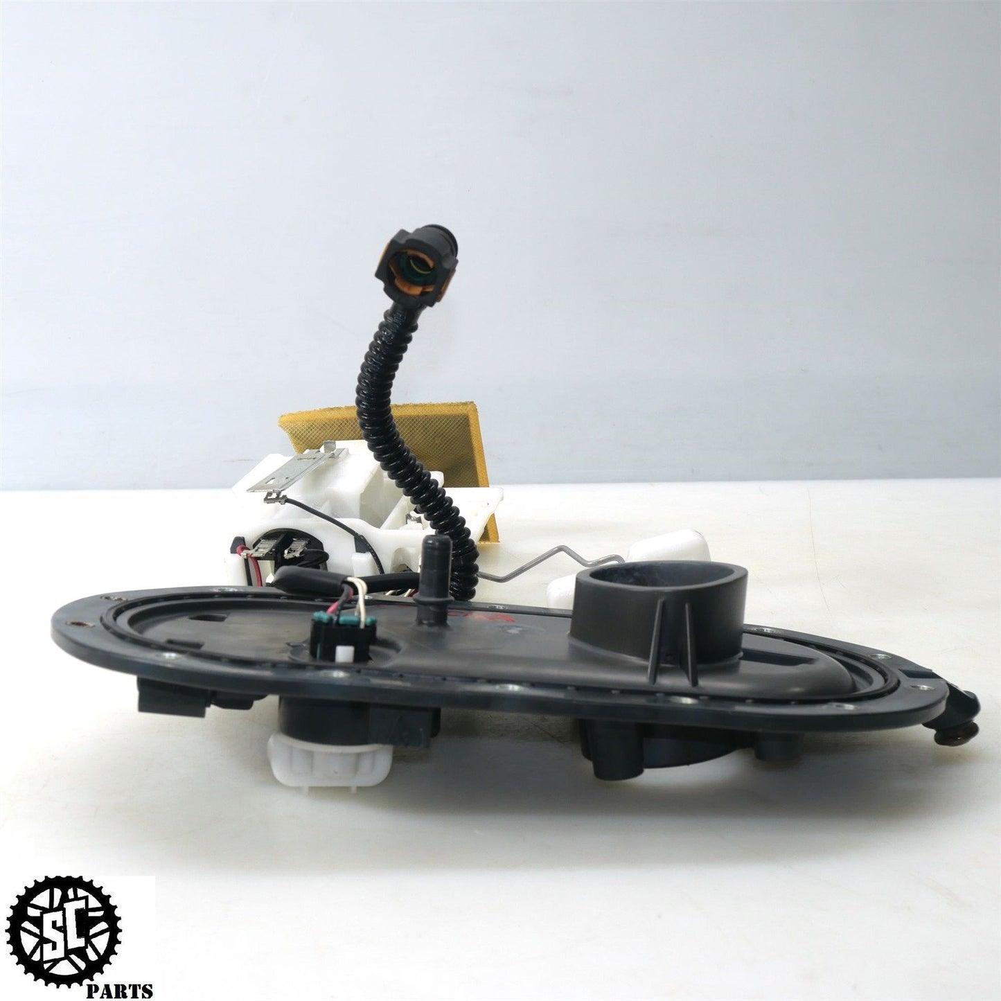 2022 INDIAN CHALLENGER FUEL PUMP HD48