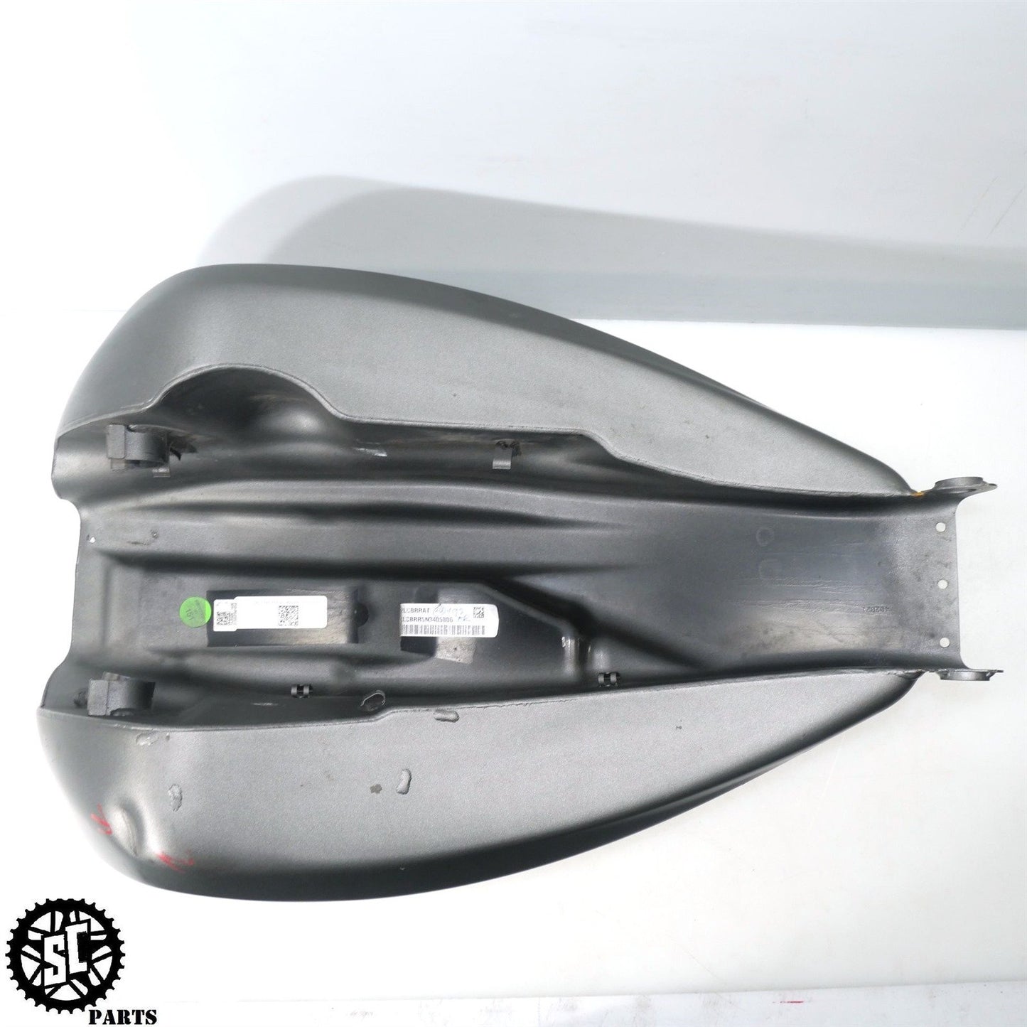 2022 INDIAN CHALLENGER GAS TANK FUEL CELL HD48