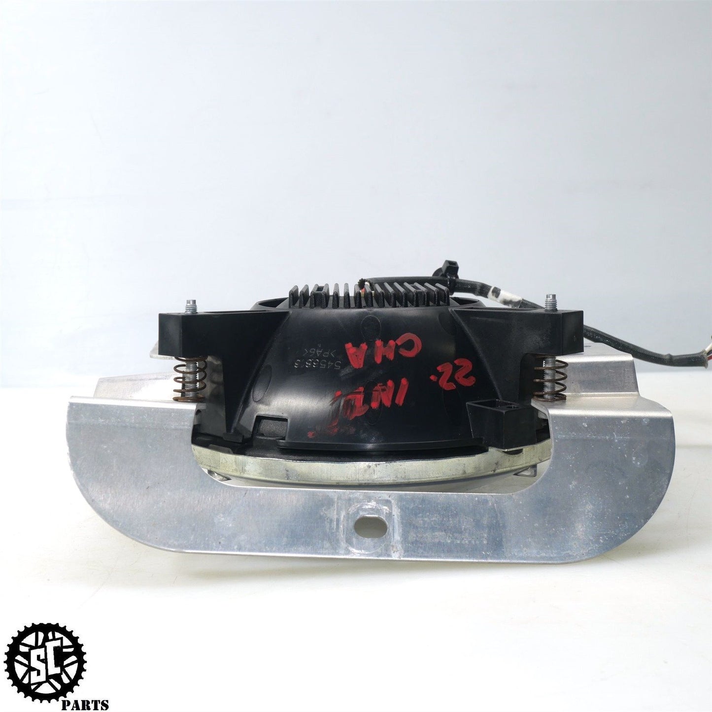 2022 INDIAN CHALLENGER FRONT HEADLIGHT 7 INCH BRACKET 5267051 2415338 HD48