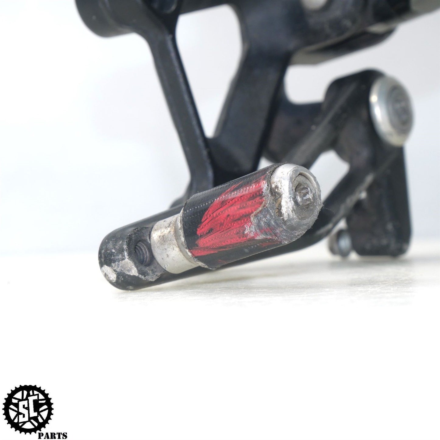 2017 KTM 1290 SUPER DUKE GT LEFT REARSET FRONT FOOT PEG SHIFTER PEDAL M05