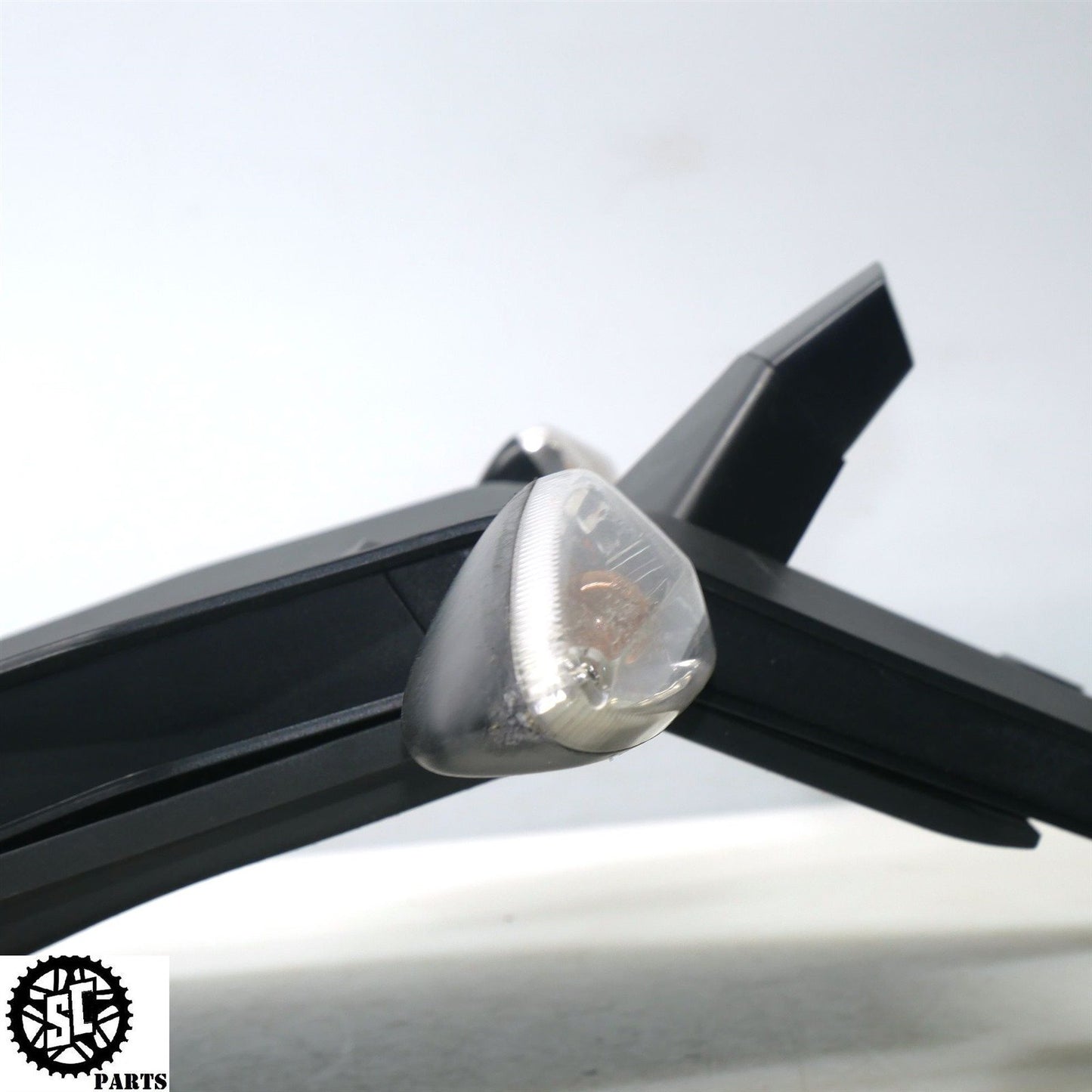2017 KTM 1290 SUPER DUKE GT LICENSE PLATE BRACKET FENDER TURN SIGNAL M05