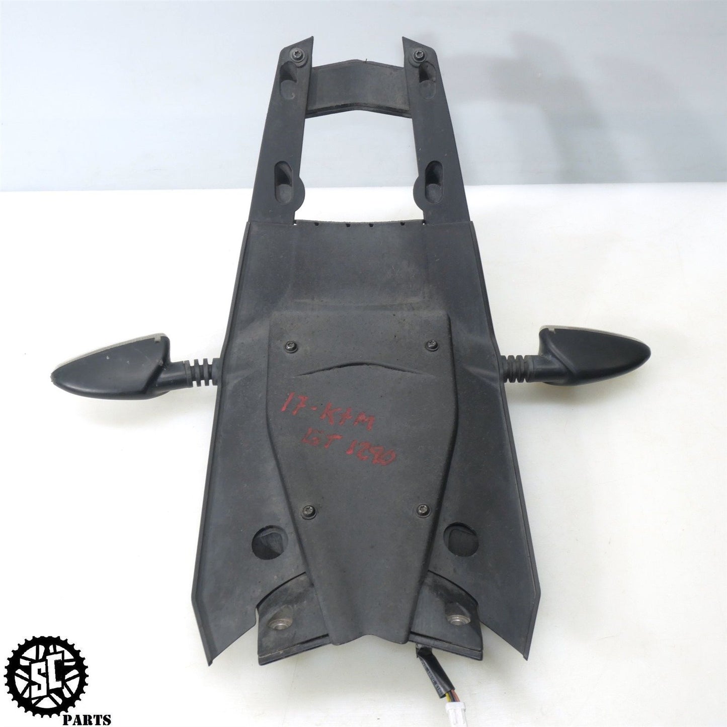 2017 KTM 1290 SUPER DUKE GT LICENSE PLATE BRACKET FENDER TURN SIGNAL M05