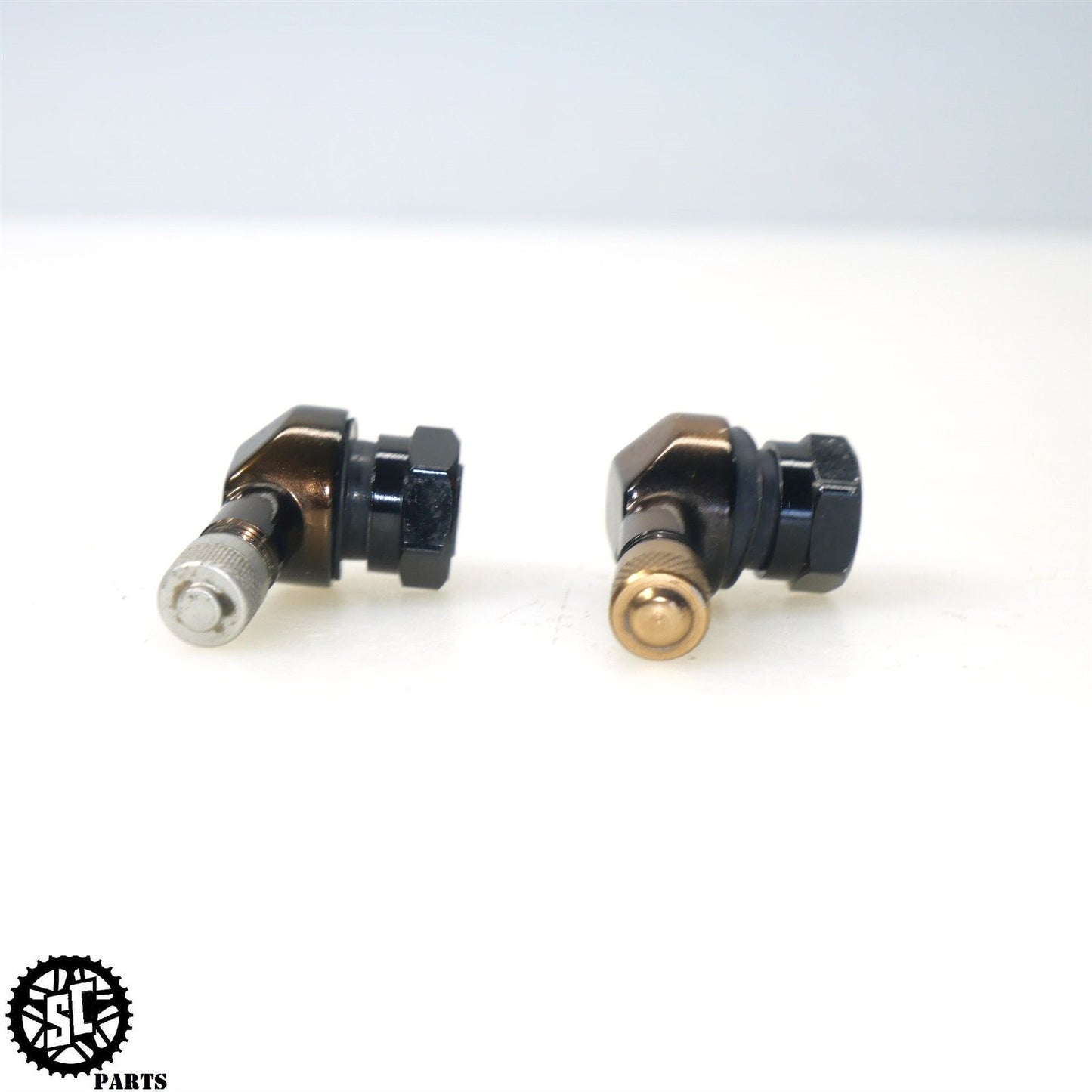 17-23 SUZUKI GSXR1000 80 DEGREES VALVE STEM S77