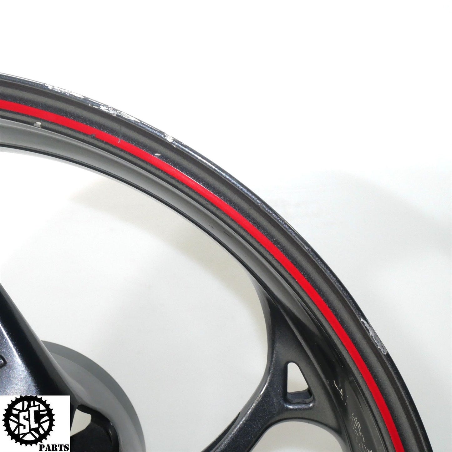 20-22 TRIUMPH STREET TRIPLE R 765 REAR WHEEL RIM SB T28