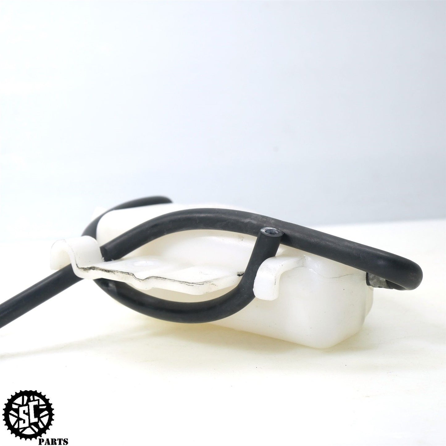 06 07 SUZUKI GSXR 600 750 COOLANT RADIATOR OVERFLOW TANK S47