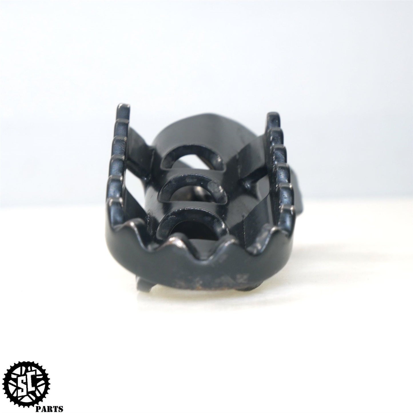 13-18 BMW F700 GS FRONT FOOT PEG LEFT RIGHT B34