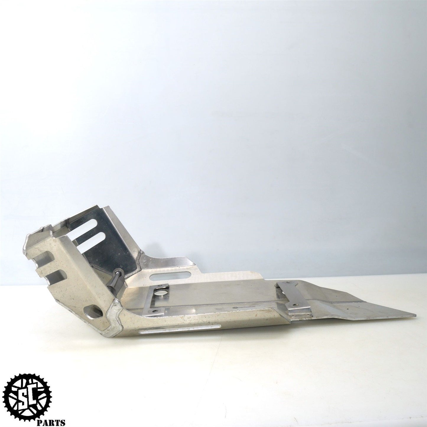 13-18 BMW F700 GS ALUMINUM SKID PLATE 71607702951 B34